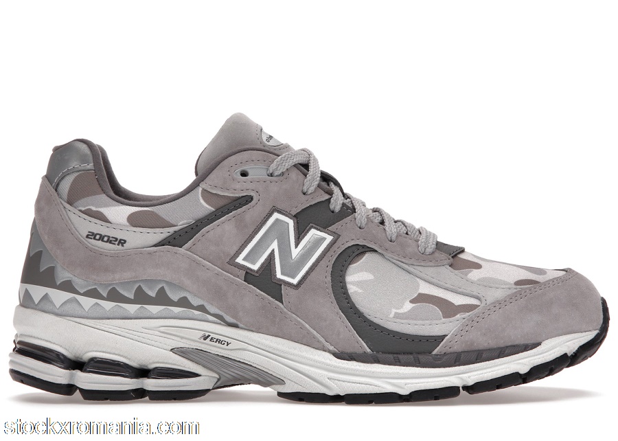 New Balance 2002R BAPE GreyM2002RBG