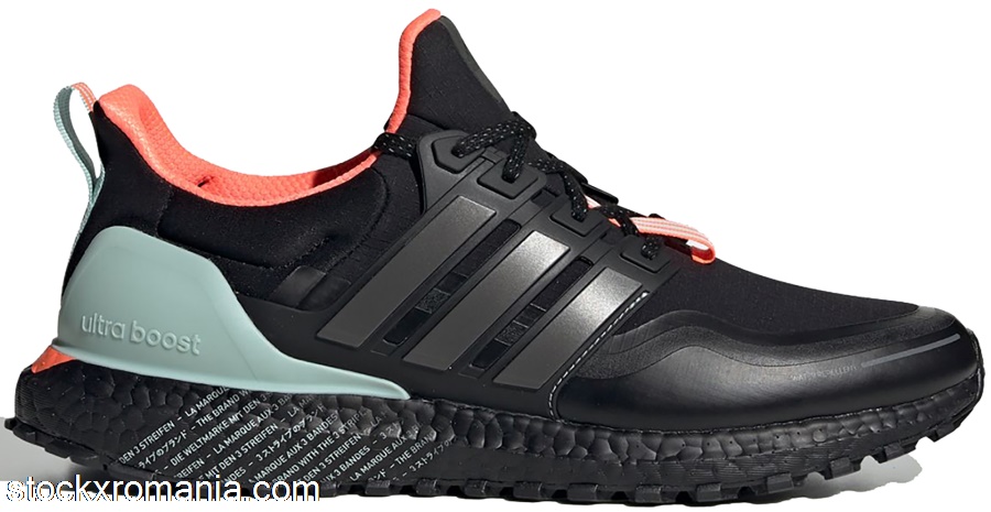 adidas Ultra Boost Guard Core Black Green TintFW7759